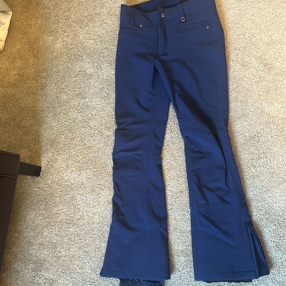 Roxy women’s Size S ski/snowboard pants Navy